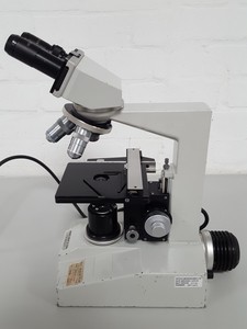 Thumbnail image of Vickers Binocular Microscope + 4x Objectives DIN 40/0.65, OIL 100/1.25, 10/0.25,
