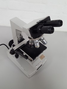 Thumbnail image of Vickers Binocular Microscope + 4x Objectives DIN 40/0.65, OIL 100/1.25, 10/0.25,