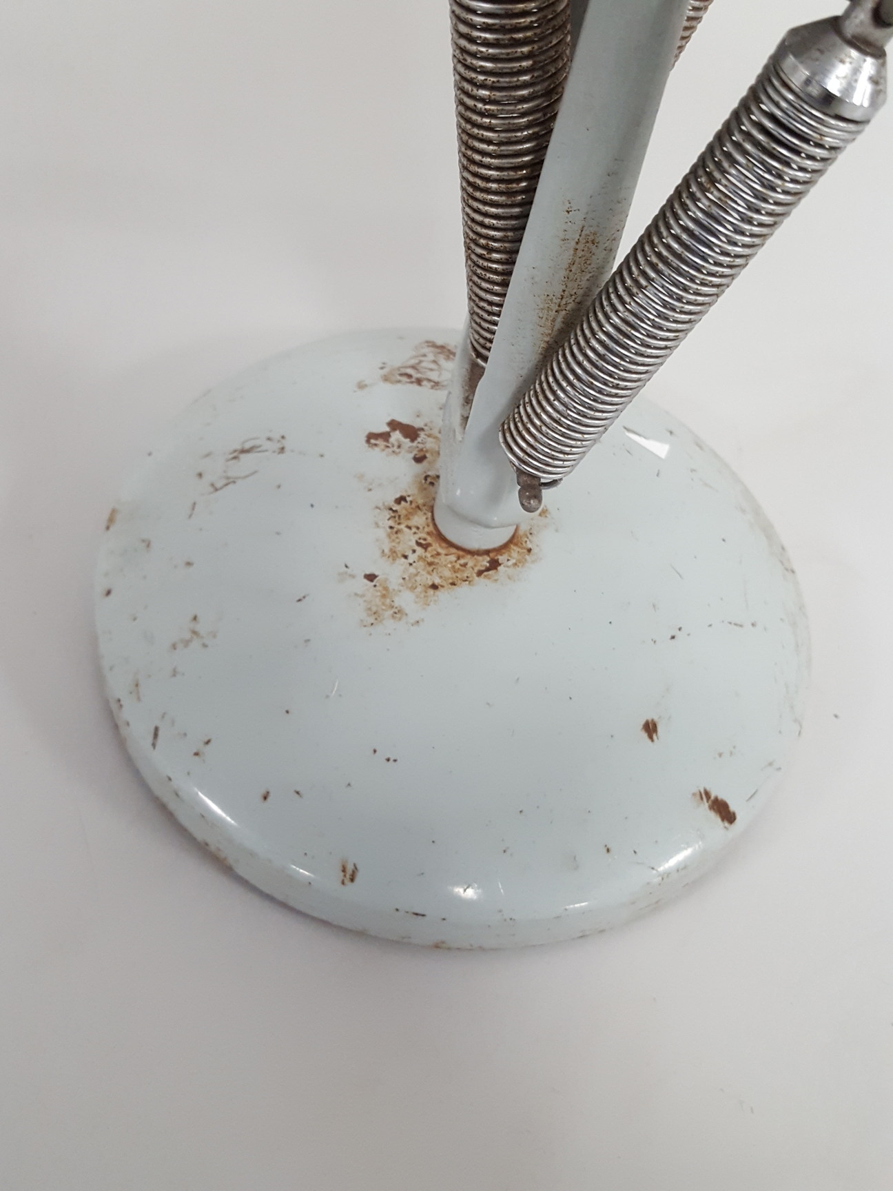 Image of Faulty Anglepoise Flexible-Arm Desk Lamp (Spares or Repair) Upcycle