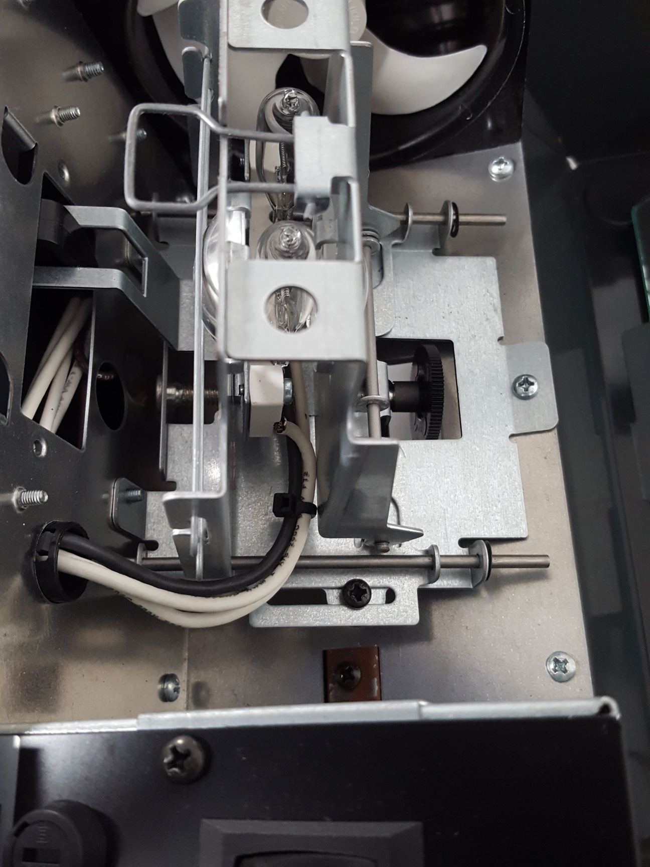 Image of 3M Model 1800 AHDU 1808 Vision Acetate Overhead Projector OHP