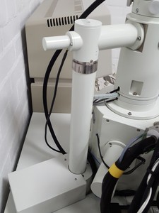 Thumbnail image of Jeol JSM-5300LV Scanning Electron Microscope + Pfeiffer TCP040 Lab