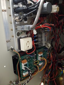 Thumbnail image of Jeol JSM-5300LV Scanning Electron Microscope + Pfeiffer TCP040 Lab