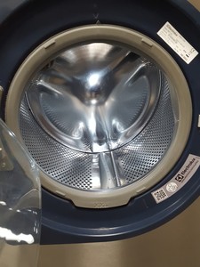 Thumbnail image of Electrolux myPRO WE170V Commercial Washing Machine