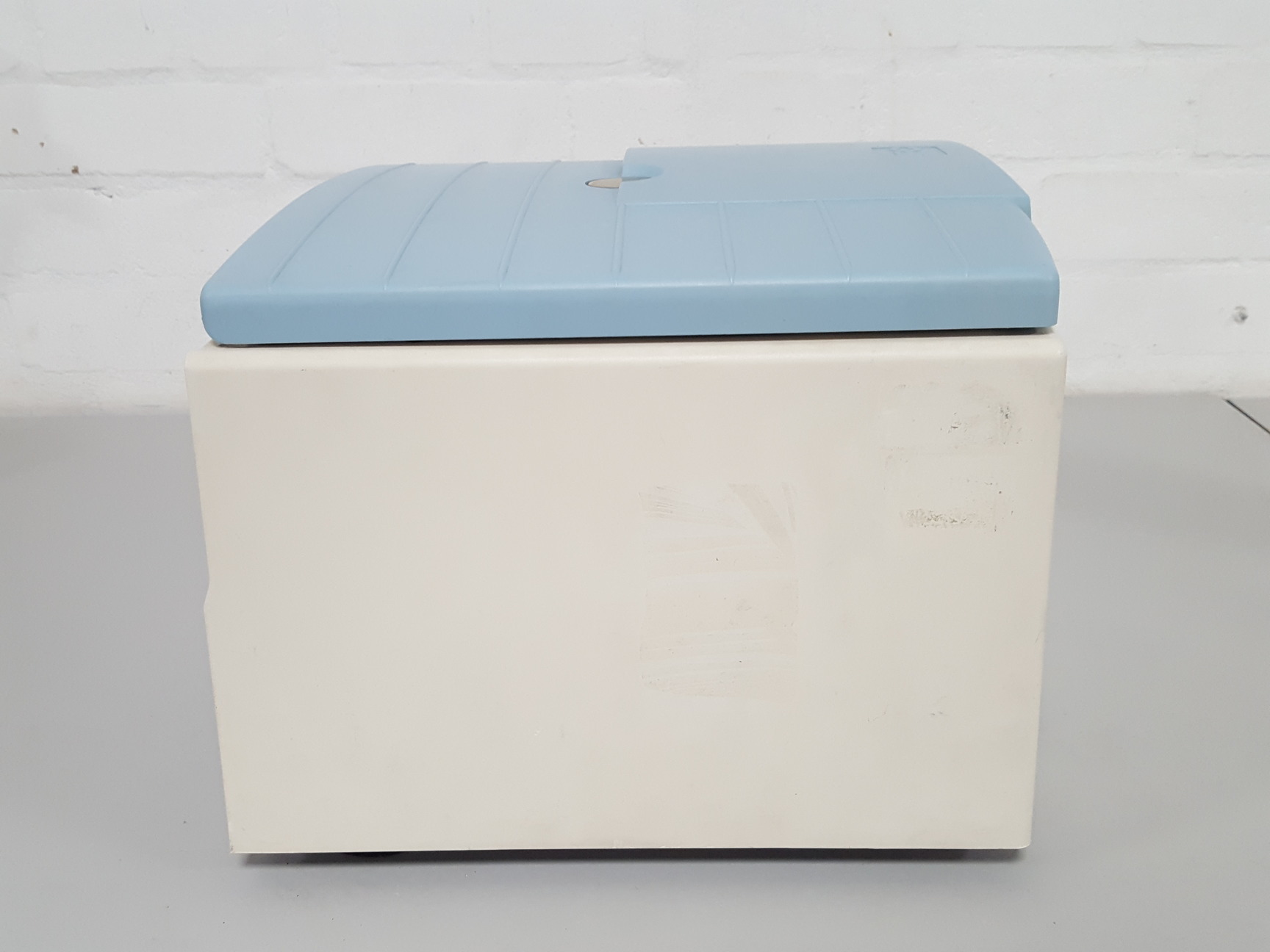 Image of IEC Micromax Benchtop Centrifuge + 24-Tube Rotor 15,000rpm Lab
