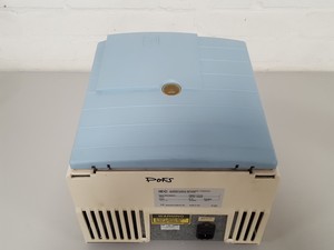 Thumbnail image of IEC Micromax Benchtop Centrifuge + 24-Tube Rotor 15,000rpm Lab