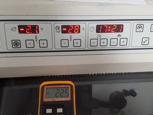 Thumbnail image of Leica CM1900 Cryostat Refrigerated Microtome Lab