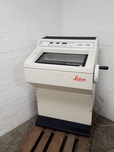 Thumbnail image of Leica CM1900 Cryostat Refrigerated Microtome Lab