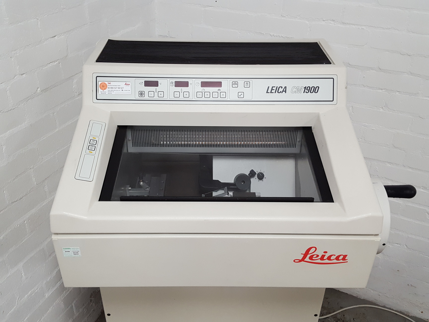 Image of Leica CM1900 Cryostat Refrigerated Microtome Lab