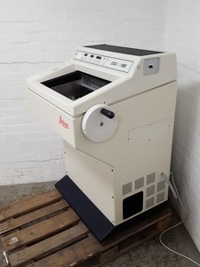 Thumbnail image of Leica CM1900 Cryostat Refrigerated Microtome Lab