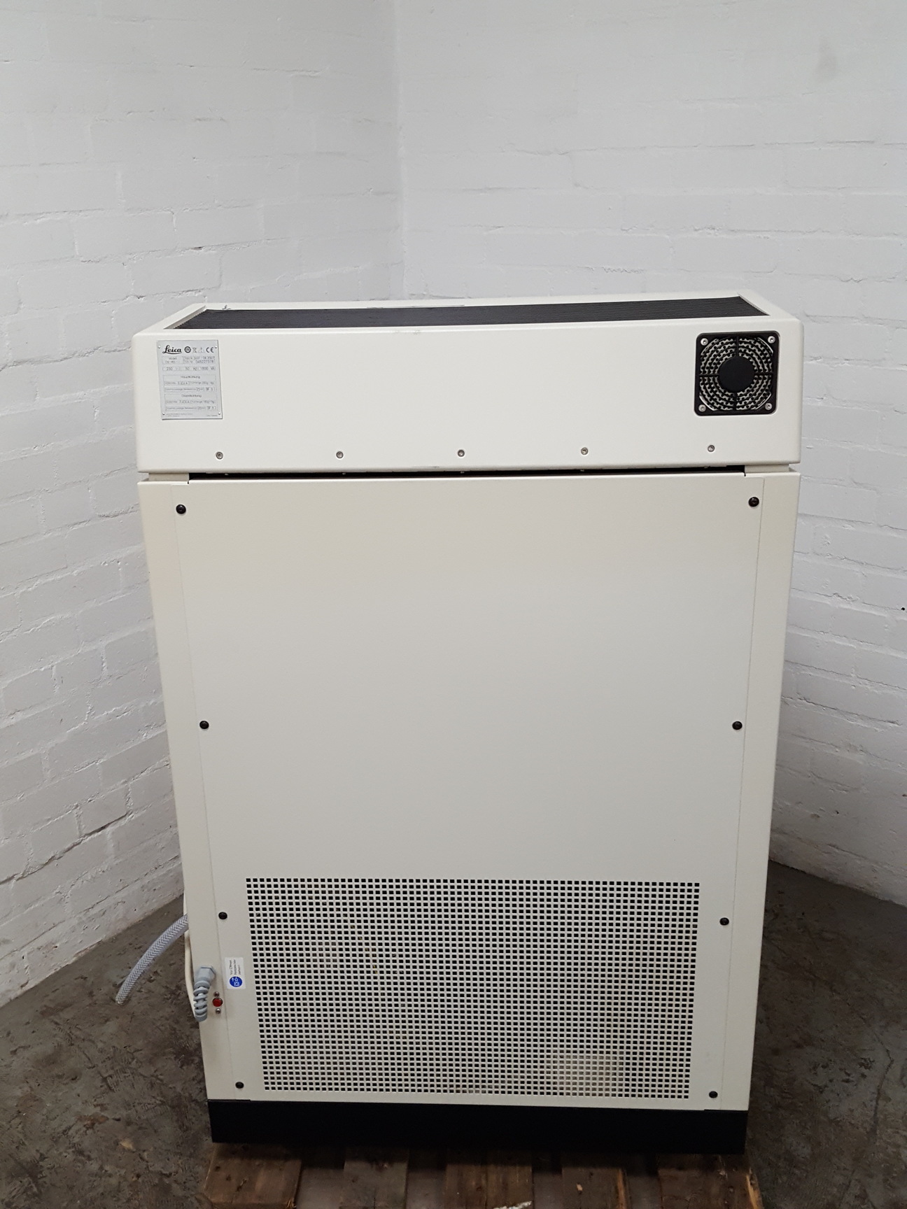 Image of Leica CM1900 Cryostat Refrigerated Microtome Lab