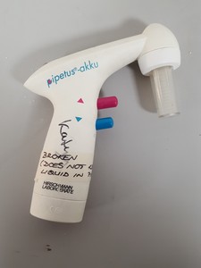 Thumbnail image of Lot of Faulty Electronic Pipettes (Spares & Repairs) Pipetboy, Eppendorf, Lab