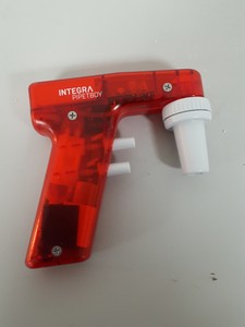 Thumbnail image of Lot of Faulty Electronic Pipettes (Spares & Repairs) Pipetboy, Eppendorf, Lab