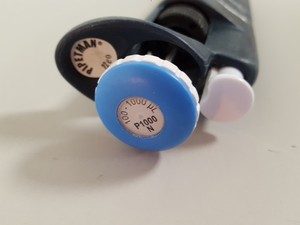 Thumbnail image of Lot of Faulty Electronic Pipettes (Spares & Repairs) Pipetboy, Eppendorf, Lab