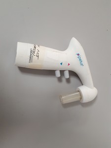 Thumbnail image of Lot of Faulty Electronic Pipettes (Spares & Repairs) Pipetboy, Eppendorf, Lab