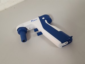 Thumbnail image of Gibco IVGN-358 Electronic Pipette Lab 