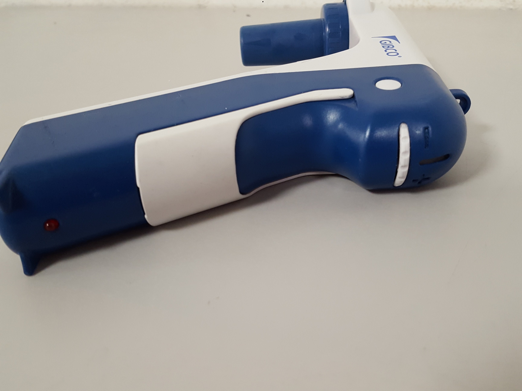 Image of Gibco IVGN-358 Electronic Pipette Lab 