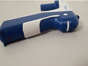 Thumbnail image of Gibco IVGN-358 Electronic Pipette Lab 