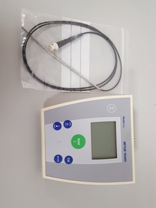 Thumbnail image of Mettler Toledo S20 SevenEasy Temp & pH Meter + Probe Lab