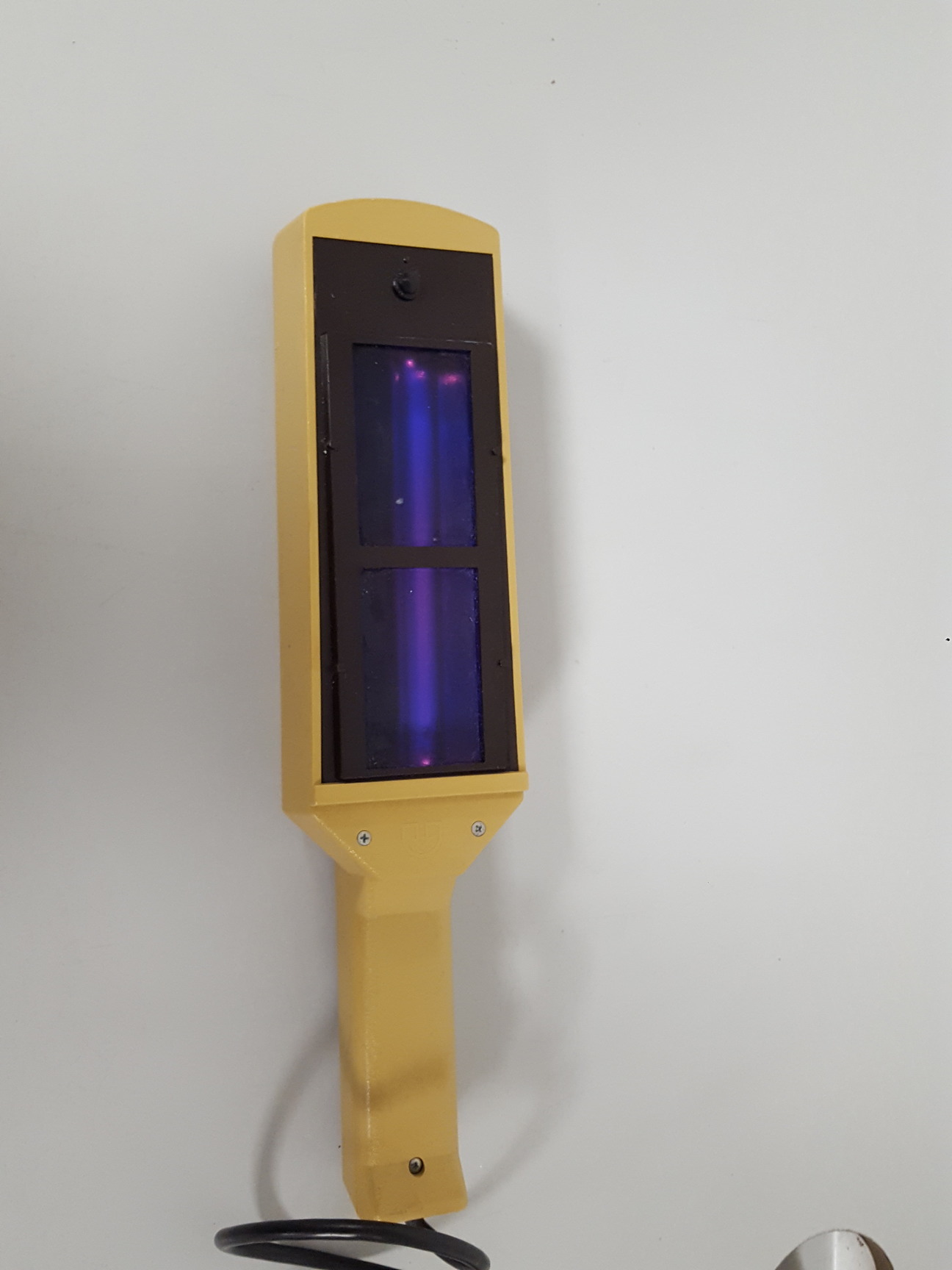 UltraViolet Pro. UVGL58 Mineralight Handheld UV Lamp Lab