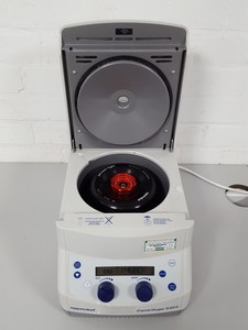 Thumbnail image of Eppendorf 5424 Benchtop Microcentrifuge Lab Centrifuge + 24 Tube Rotor