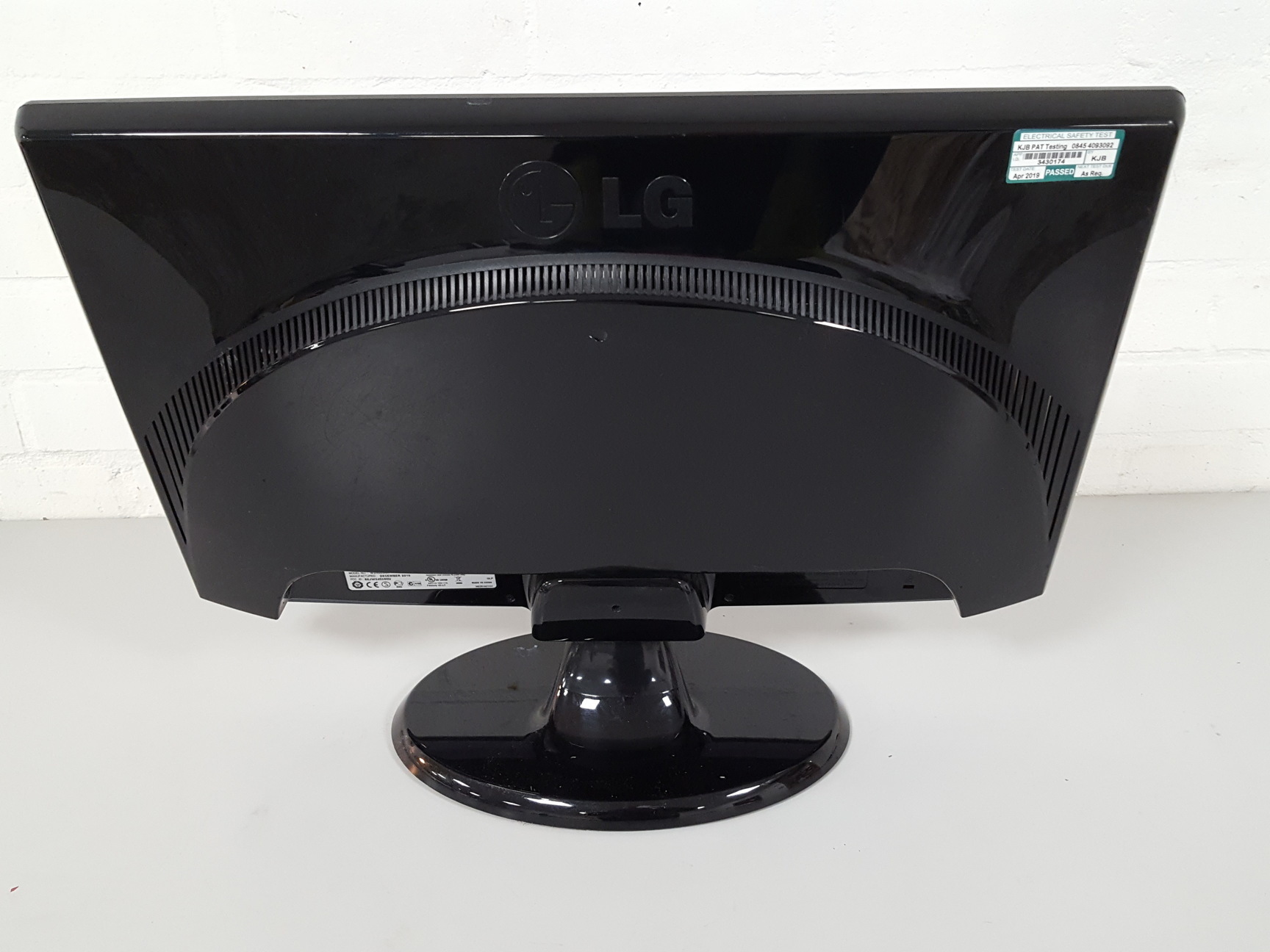 Image of LG Flatron W2453SQ-PF Widescreen LCD Monitor AV VGA