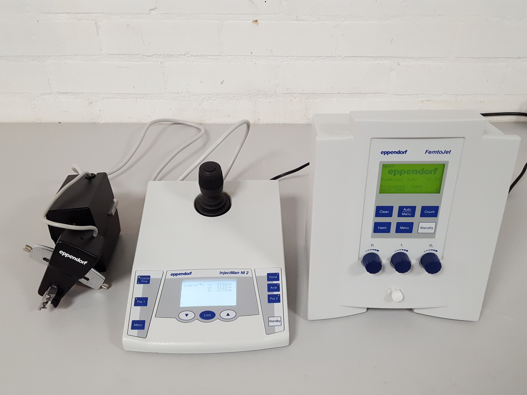 Image of Eppendorf InjectMan NI 2 Micromanipulator + FemtoJet & Accessories Lab
