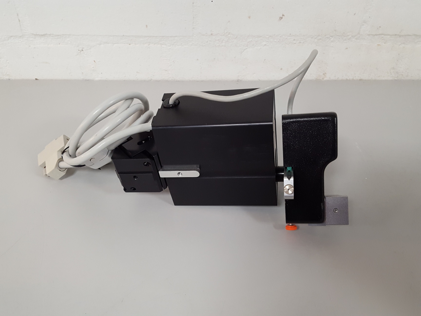 Image of Eppendorf InjectMan NI 2 Micromanipulator + FemtoJet & Accessories Lab