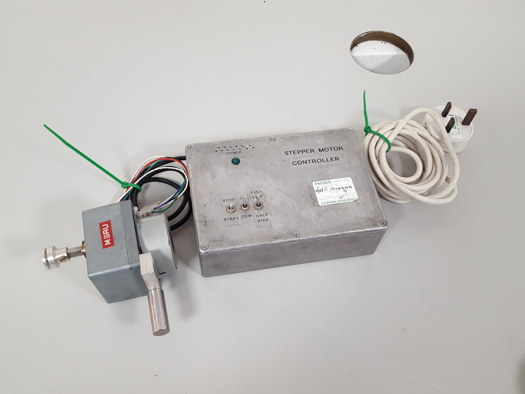Image of RS 718-868 Stepping Motor With Control Lab