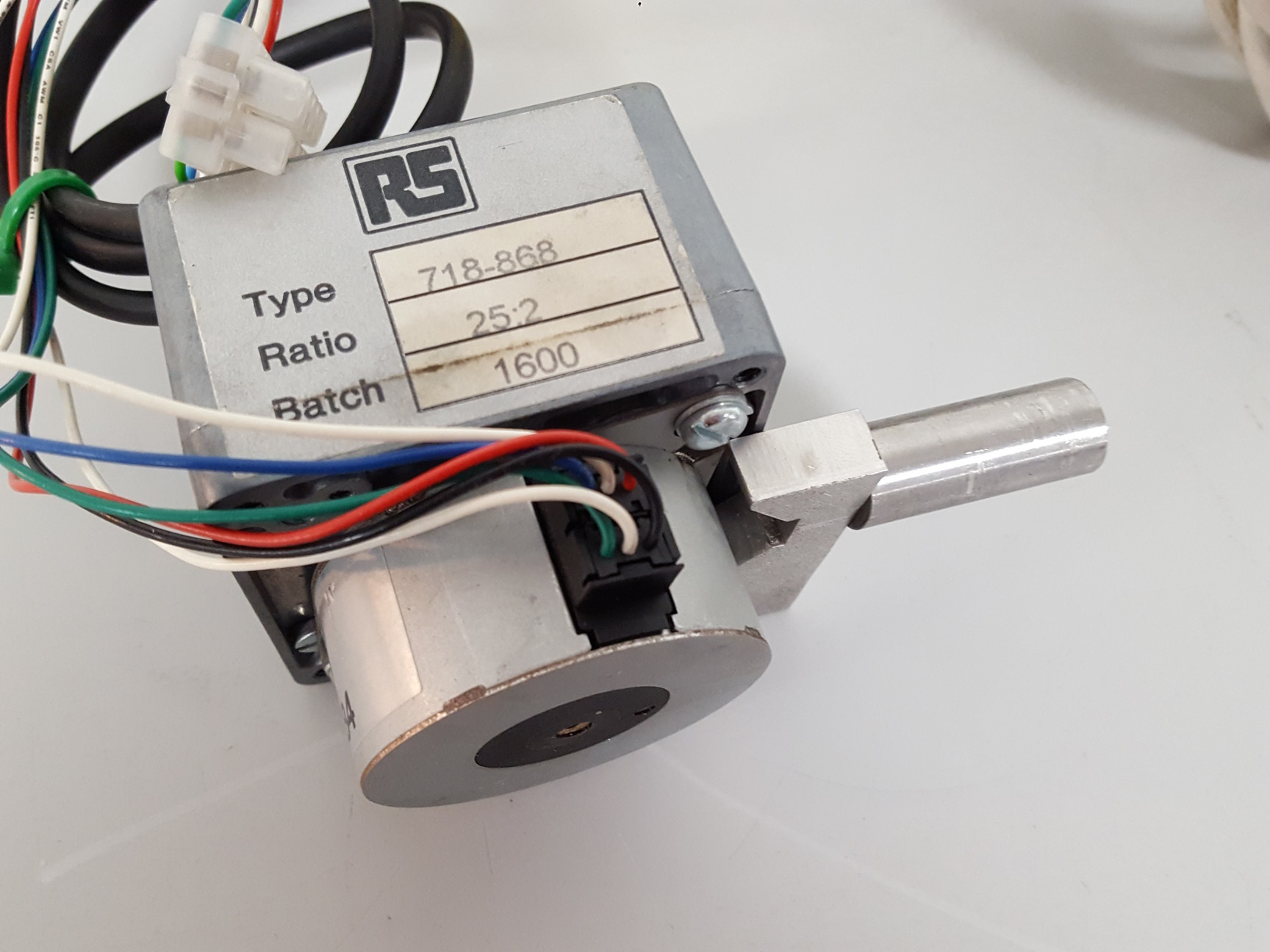 Image of RS 718-868 Stepping Motor With Control Lab