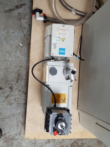 Thumbnail image of Waters Micromass ZQ Mass Spectrometer + E2M28 Vacuum Pump - Lab, 