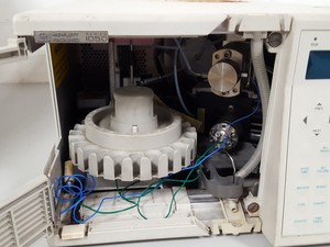 Thumbnail image of Agilent / HP 1050 LC-UV HPLC System + PC & Software + Spare Deuterium Lamp Lab