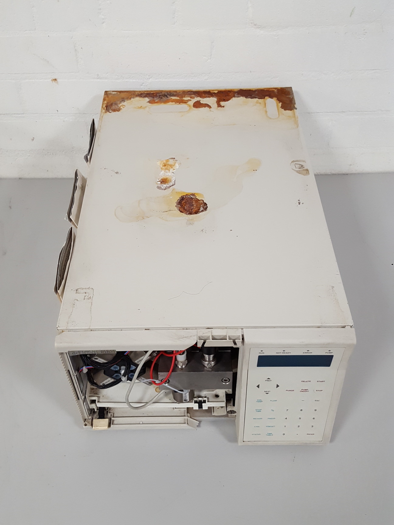 Image of Agilent / HP 1050 LC-UV HPLC System + PC & Software + Spare Deuterium Lamp Lab