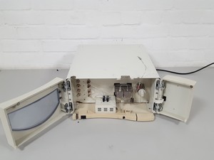 Thumbnail image of Thermo Scientific Finnigan Surveyor HPLC Pump Chromatography Lab