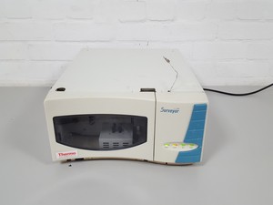 Thumbnail image of Thermo Scientific Finnigan Surveyor HPLC Pump Chromatography Lab