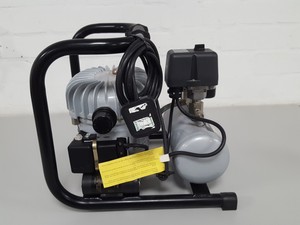 Thumbnail image of Agilent / HP 1050 LC-UV HPLC + Jun-Air 3-1 Air Compressor Lab