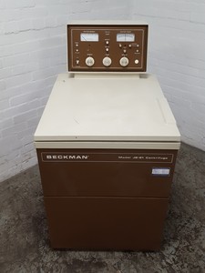 Thumbnail image of Beckman J2-21 High Speed Refrigerated Centrifuge + JA-20 Rotor Lab 