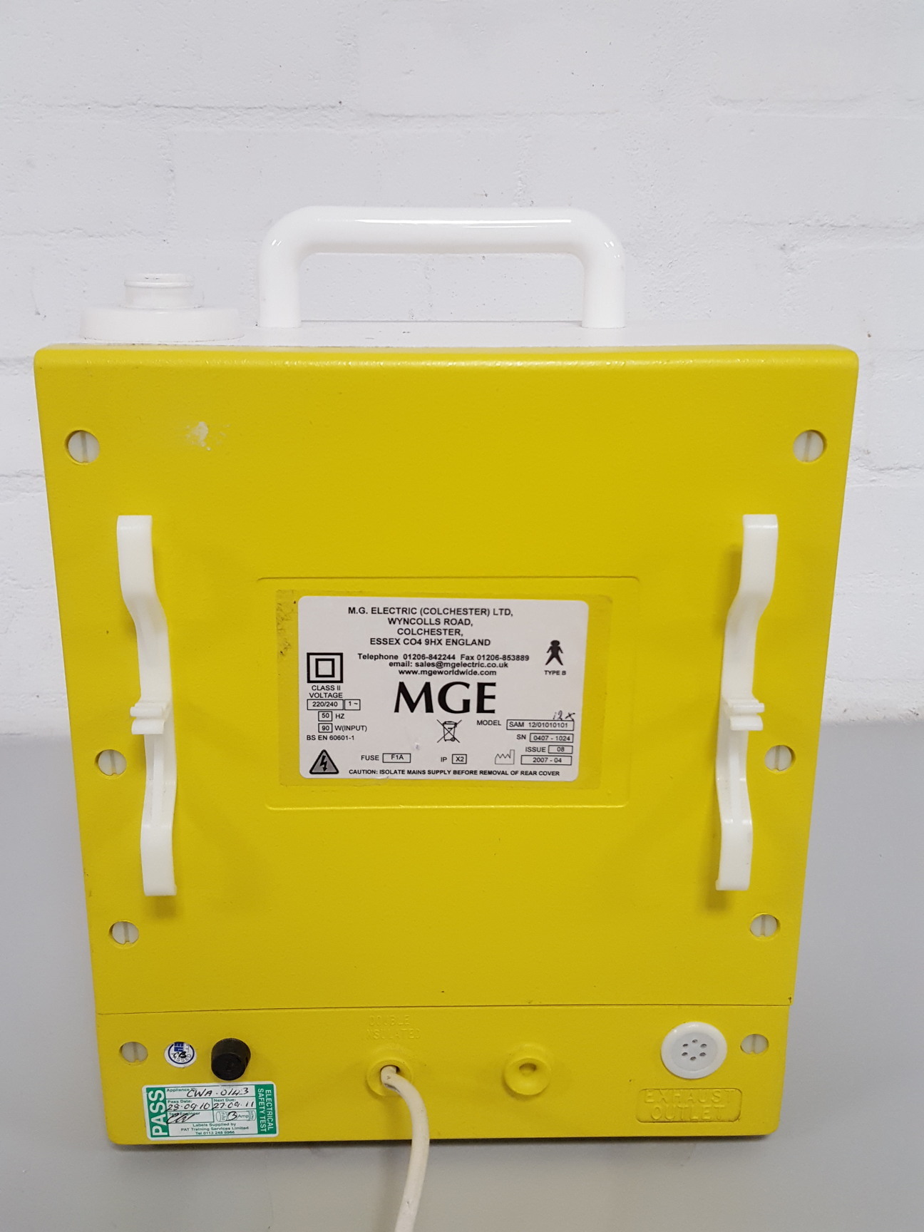 Image of MGE SAM12 High Flow Medical Suction Lab