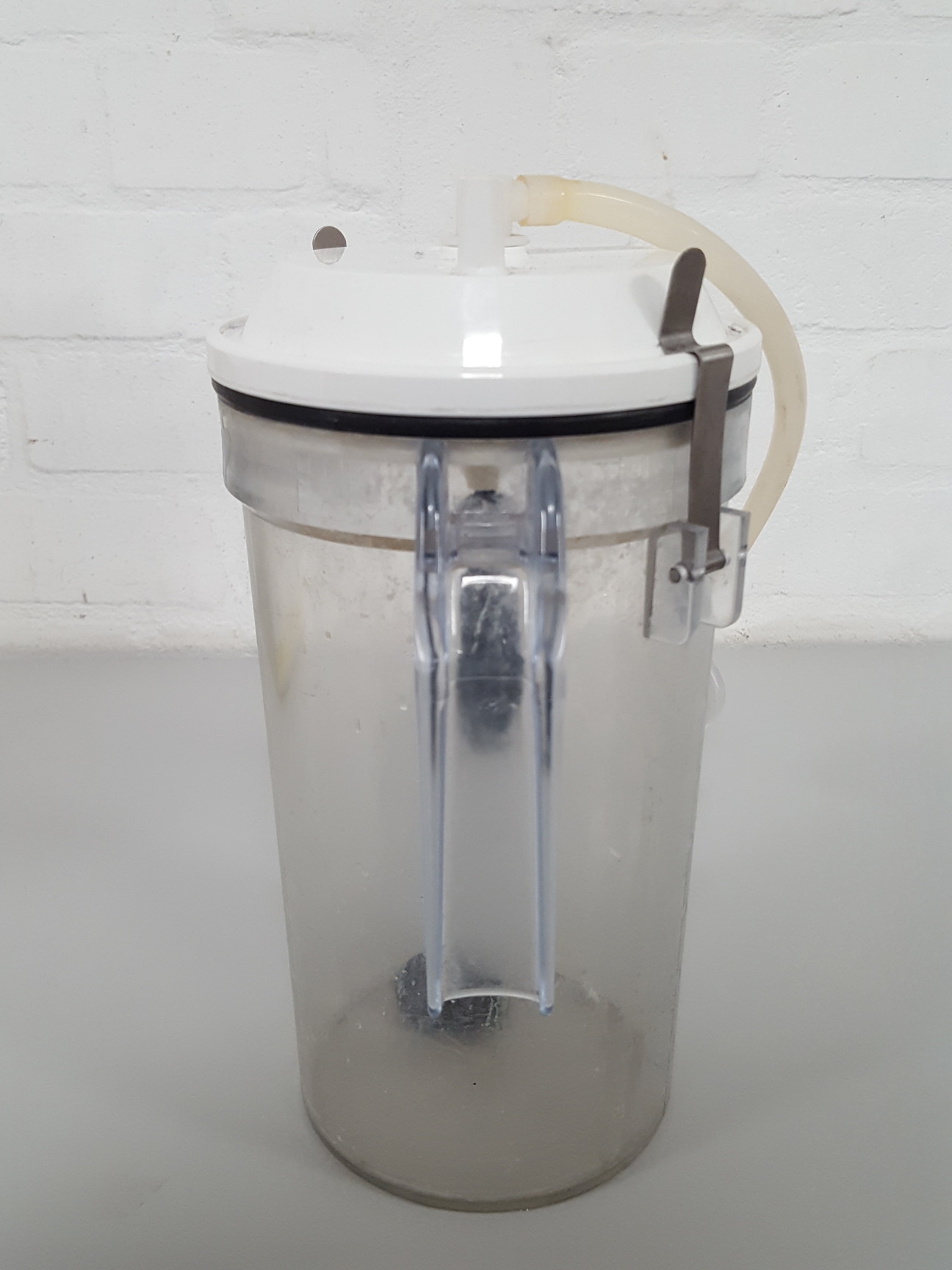 Image of MGE SAM12 High Flow Medical Suction Lab