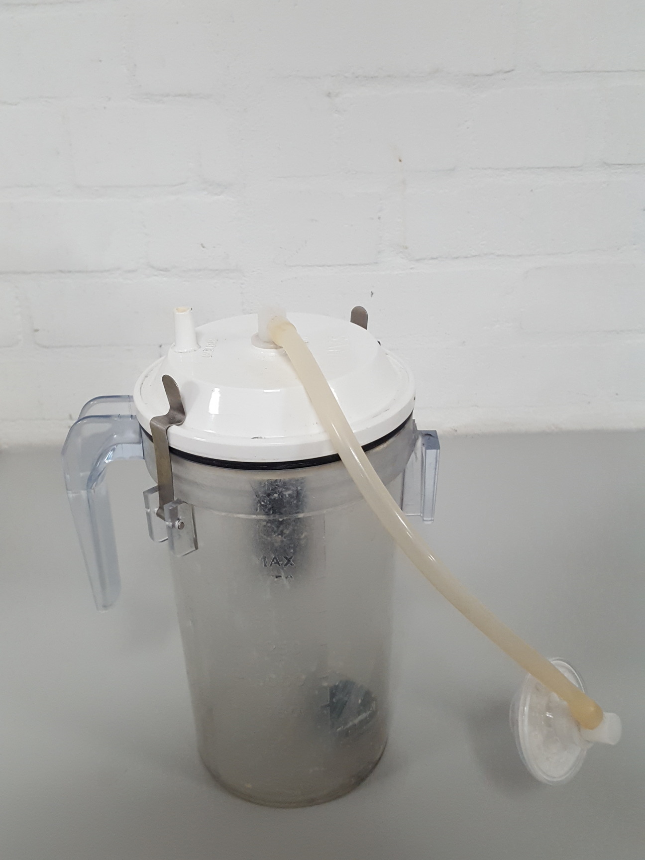 Image of MGE SAM12 High Flow Medical Suction Lab