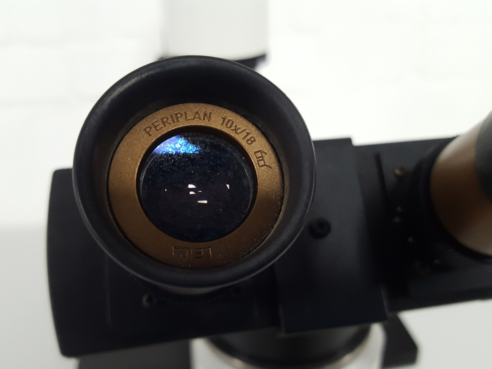 Leica DM IL LED Tissue Culture Microscope + 3 Objectives 10x/0.20 Phaco