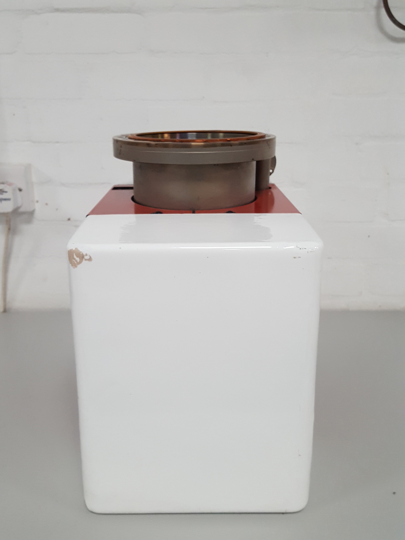 Image of Varian StarCell UHV Vacuum Ion Pump & Power Unit 929-0172 / Controller Lab