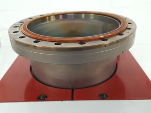 Thumbnail image of Varian StarCell UHV Vacuum Ion Pump & Power Unit 929-0172 / Controller Lab