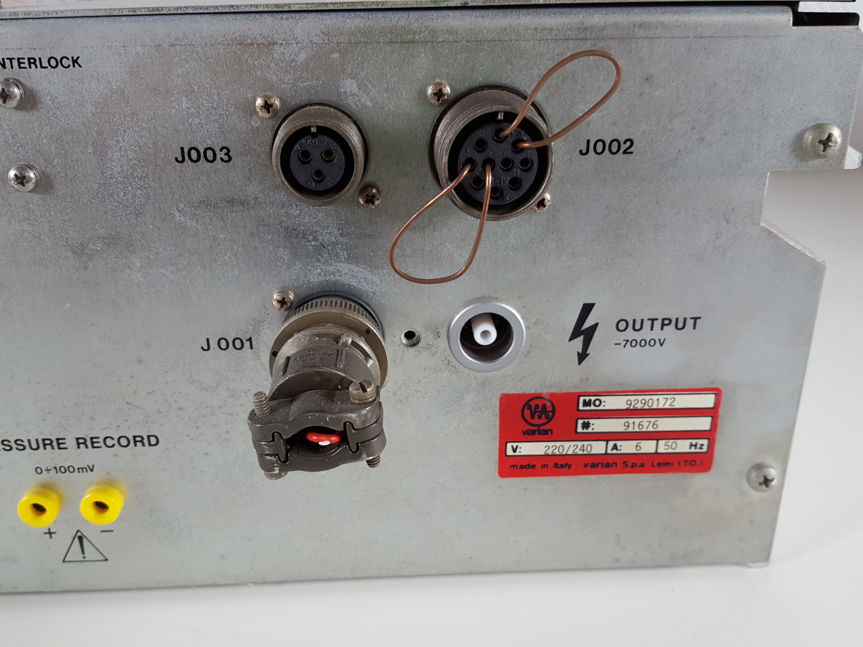 Image of Varian StarCell UHV Vacuum Ion Pump & Power Unit 929-0172 / Controller Lab