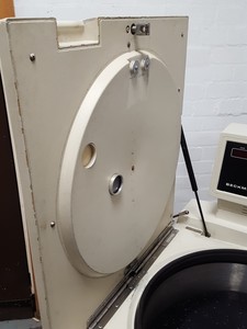 Thumbnail image of Beckman Coulter Model J-6M Induction Drive Ultracentrifuge Bucket Rotor Lab