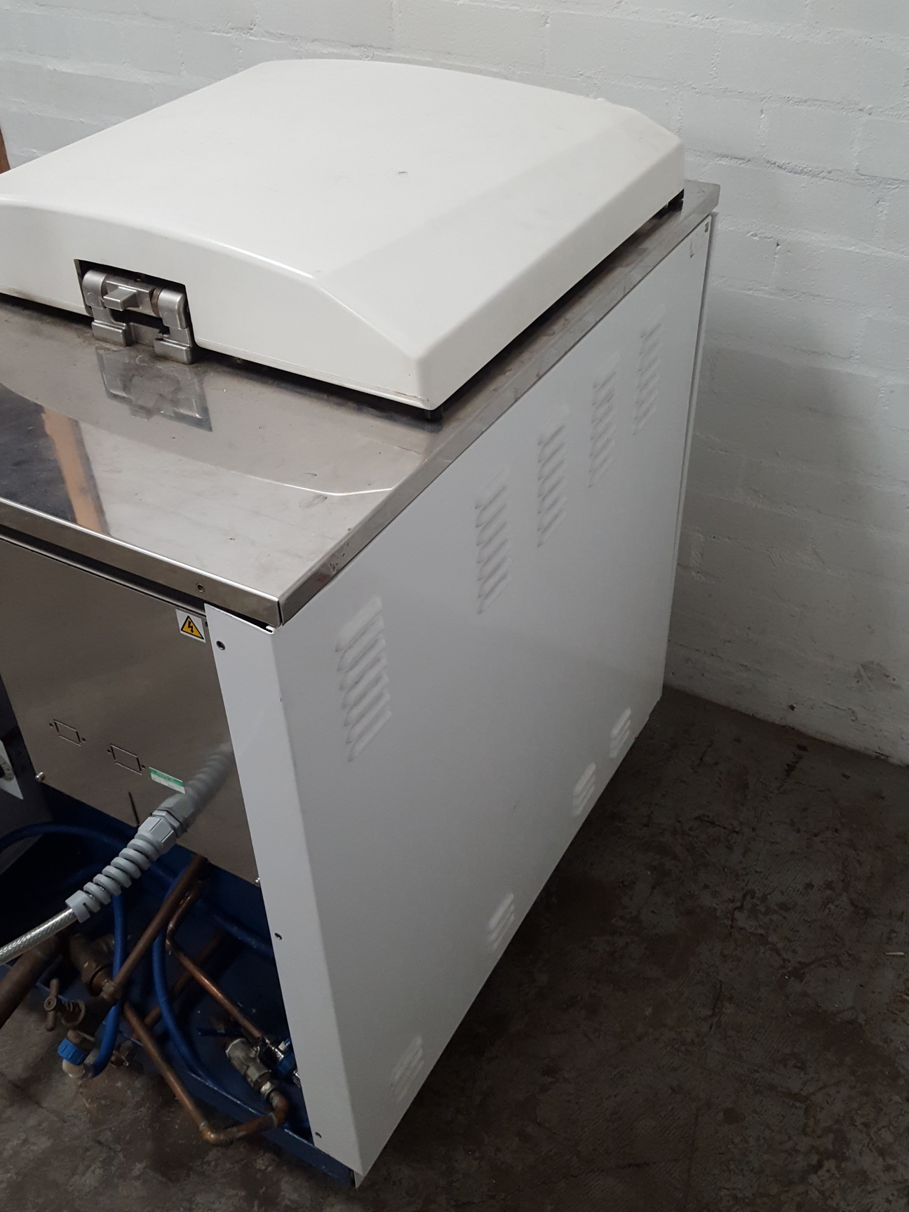 Image of Astell Scientific Floor Standing Sterilization Autoclave Lab