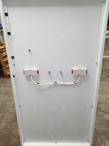 Thumbnail image of Large Vertical Laminar Flow System / Clean Room 3-Bay Lab