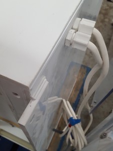 Thumbnail image of Large Vertical Laminar Flow System / Clean Room 3-Bay Lab