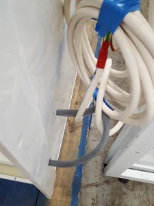 Thumbnail image of Large Vertical Laminar Flow System / Clean Room 3-Bay Lab