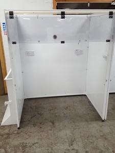 Thumbnail image of Large Vertical Laminar Flow System / Clean Room 3-Bay Lab