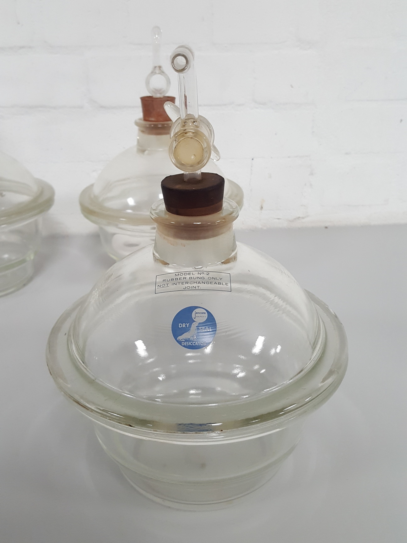 Image of 5 x Multi-Branded Mixed Glass Desiccators Dry Seal Jencons Lab